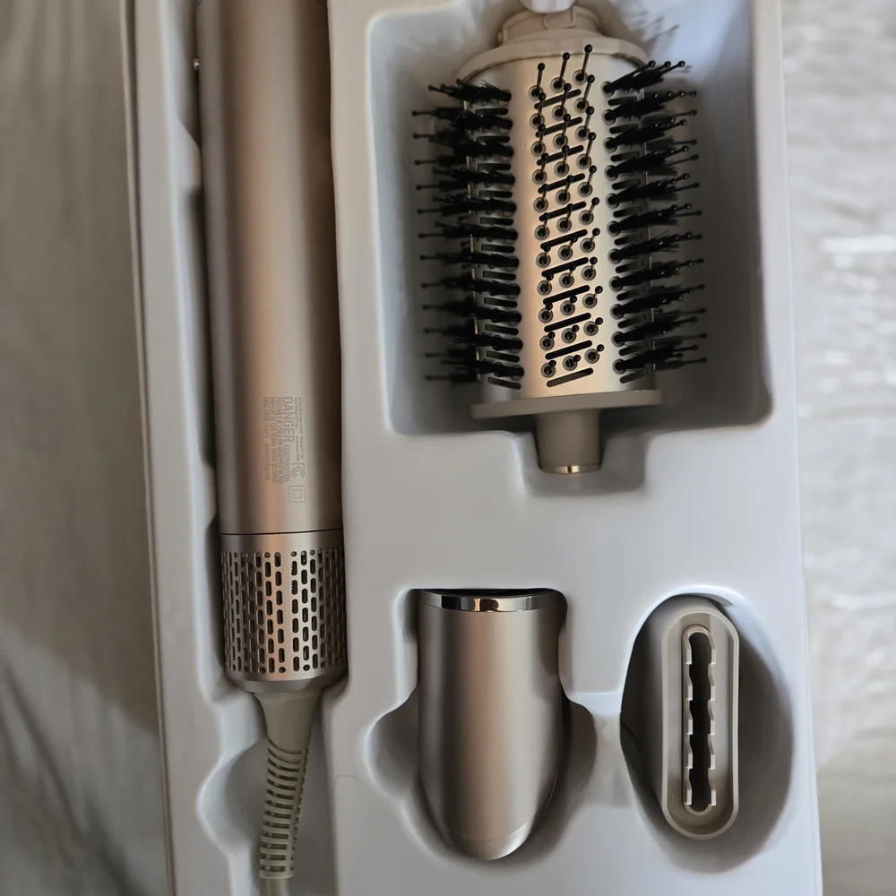 Fentgo Air Styling & Drying System - Picture 2 of 2